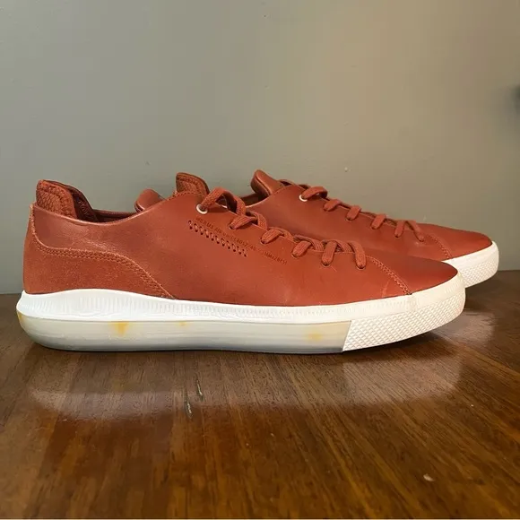 Converse Converse Nexus x Nike Zoom Air Low Top Men’s 11.5 redish brown leather.