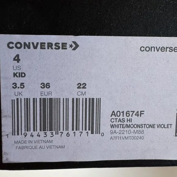 Converse Unicorn Chuck Taylor All Star Hi Top Sneakers Kid Size 4