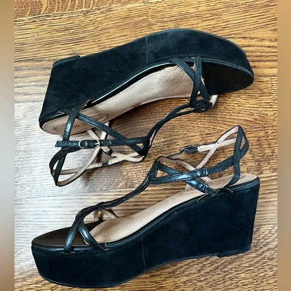 CORSO COMO Pooky Wedge Sandals  Italian Patent Leather Strappy Black Luxury 6.5
