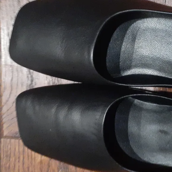 Cos leather flat shoes