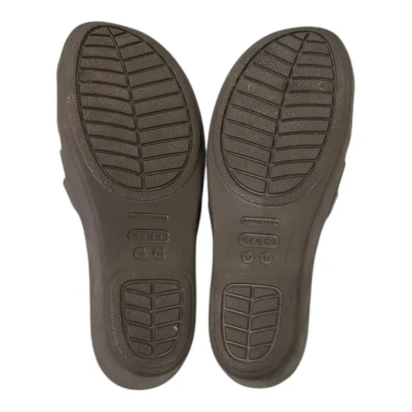 Crocs Comfort Slip On Strappy Wedge Sandals Gray Women’s Size 11 Summer Preppy