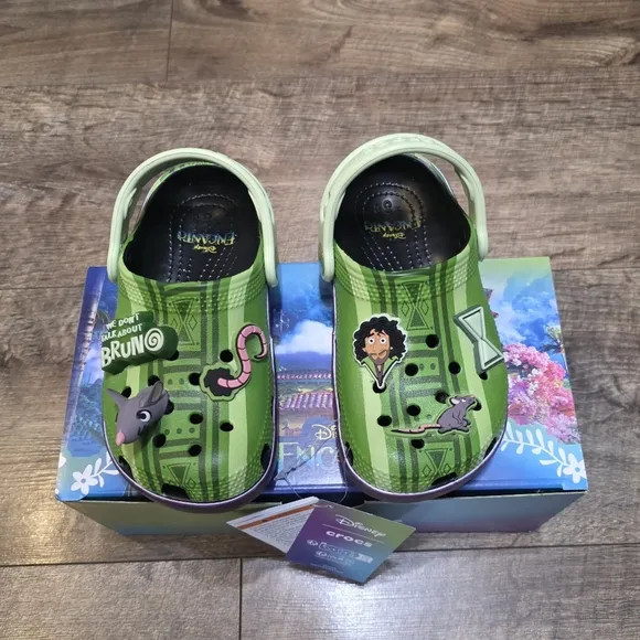 Crocs X Disney Encanto Glow in the Dark  Sandals Toddler Girls C10