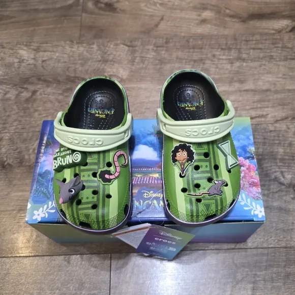 Crocs X Disney Encanto Glow in the Dark  Sandals Toddler Girls C10