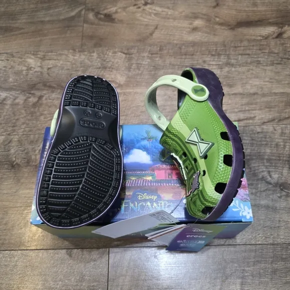 Crocs X Disney Encanto Glow in the Dark  Sandals Toddler Girls C10