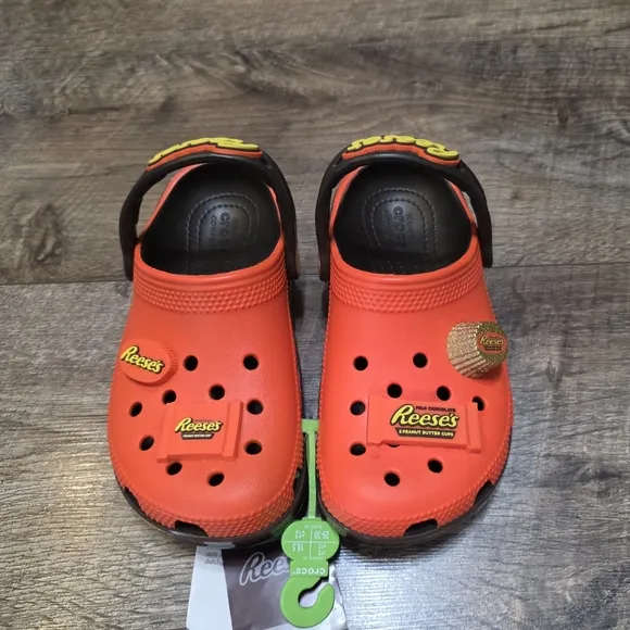 Crocs X Hersheys Reese  Sandals Litlle Boys Size C12