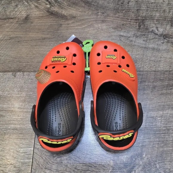 Crocs X Hersheys Reese  Sandals Litlle Boys Size C12