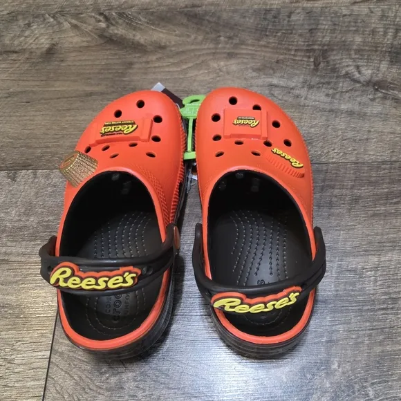 Crocs X Hersheys Reese  Sandals Litlle Boys Size C12