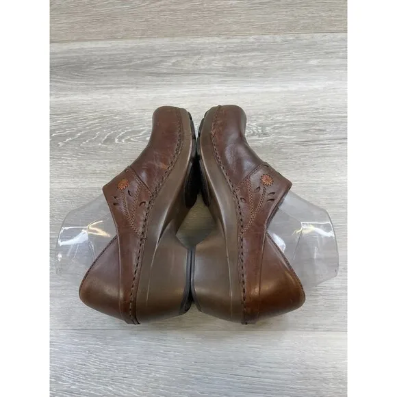 Dansko 9821457800 Women's 7.5 Brown Leather Floral Round Split Toe Clog Shoes