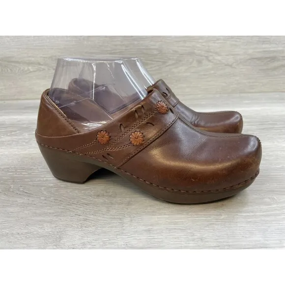 Dansko 9821457800 Women's 7.5 Brown Leather Floral Round Split Toe Clog Shoes
