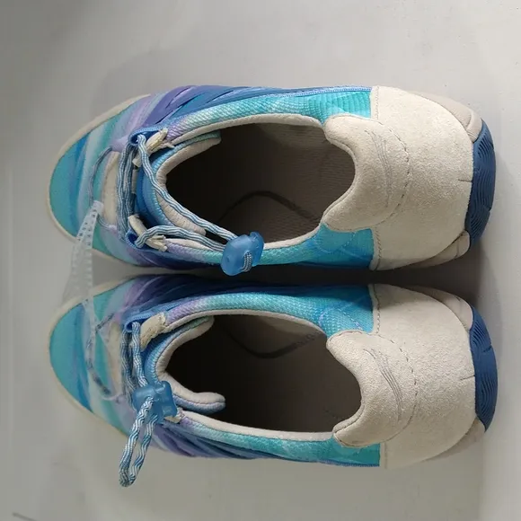 Dansko Henrietta Suede Sneakers