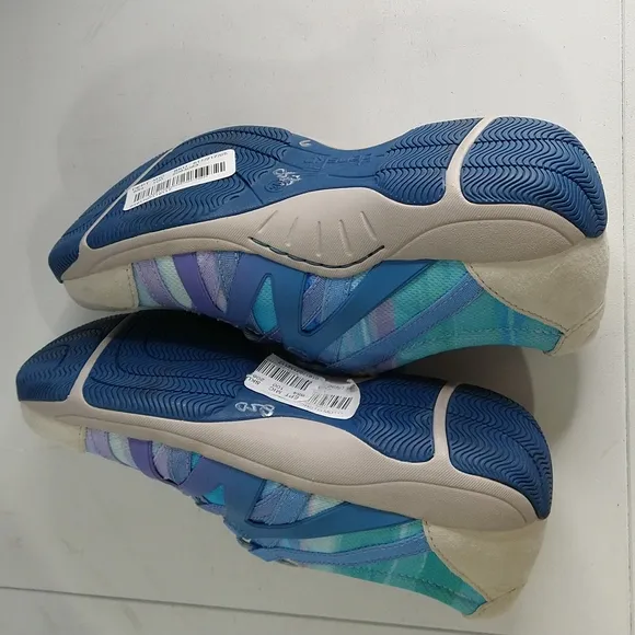 Dansko Henrietta Suede Sneakers