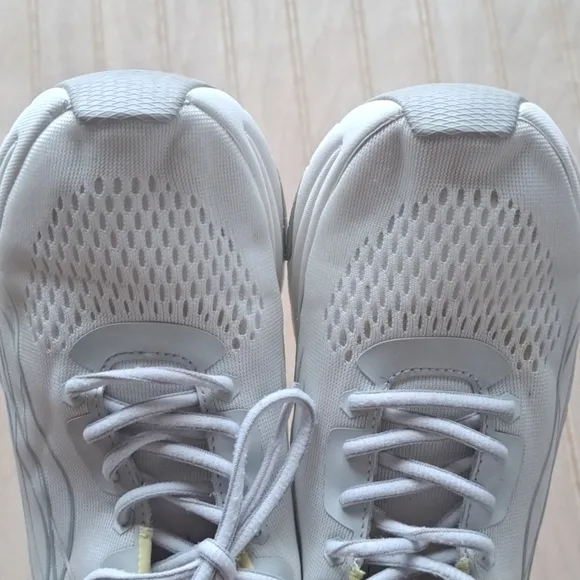 Dansko Pace Walking Athletic Arch Support Comfort Mesh Durable Sneakers