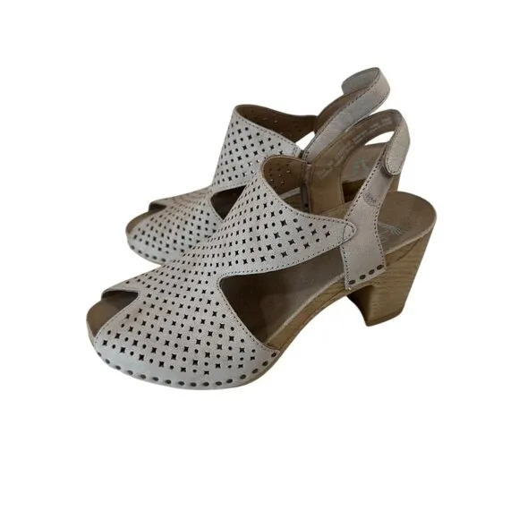 Dansko Teagan Womens Size 36 Perforated Leather Slingback Heeled Sandals Beige