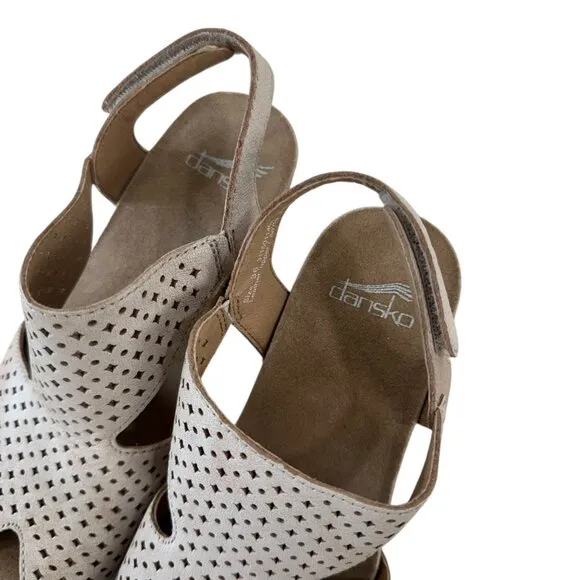 Dansko Teagan Womens Size 36 Perforated Leather Slingback Heeled Sandals Beige