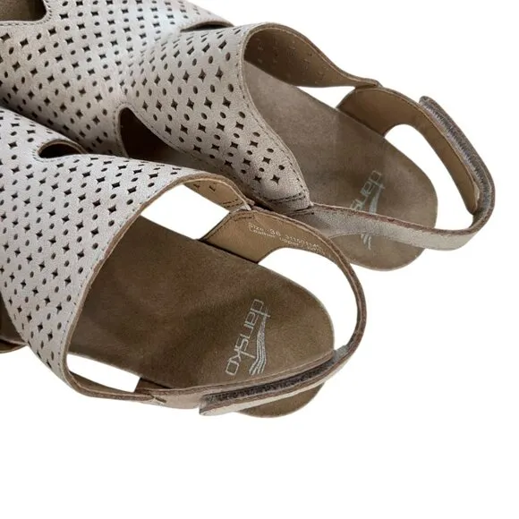 Dansko Teagan Womens Size 36 Perforated Leather Slingback Heeled Sandals Beige