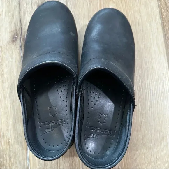 Dansko Women’s Professional Black Oiled Clog Shoes Size EU37/ US 7 GUC