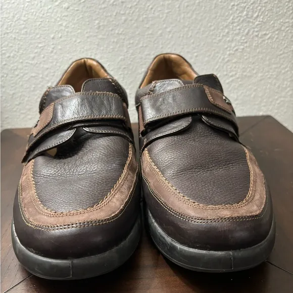 Deer tracks Men's 12‎ / 4E Brown Leather Slip On Casual Dress Comfort Shoes 2002