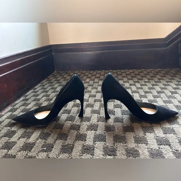Dior Suede pumps