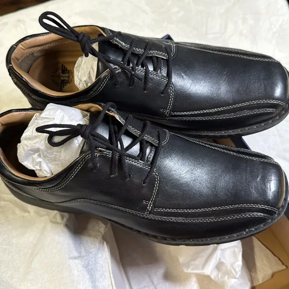 Dockers Men's Trustee Black Leather Dress Shoes- 12M
