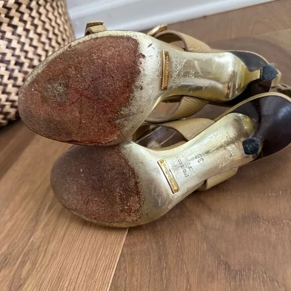Dolce &amp; Gabbana Beige Nude Leather Buckle Details T-Strap Sandals 35 5