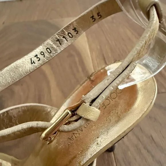Dolce &amp; Gabbana Beige Nude Leather Buckle Details T-Strap Sandals 35 5