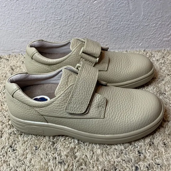 Dr Comfort Maggy Hook &amp; Loop Diabetic Shoes Women’s Sz 7M