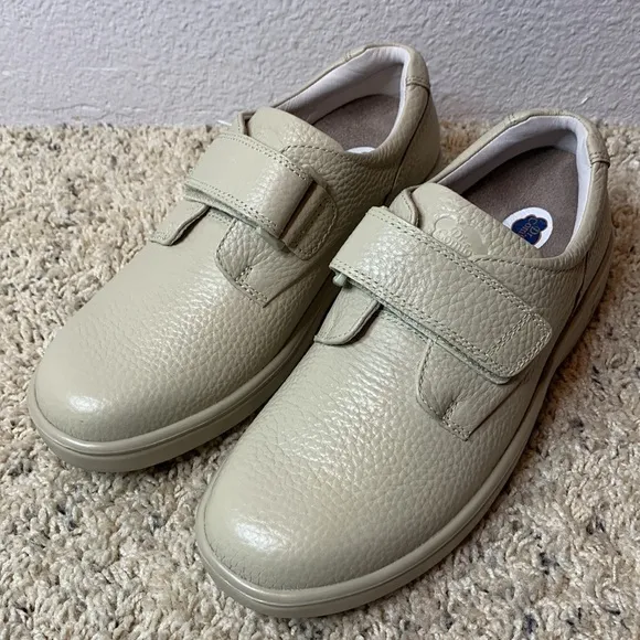 Dr Comfort Maggy Hook &amp; Loop Diabetic Shoes Women’s Sz 7M