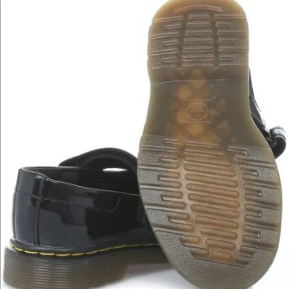 DR MARTEN MAACY MARYJANE