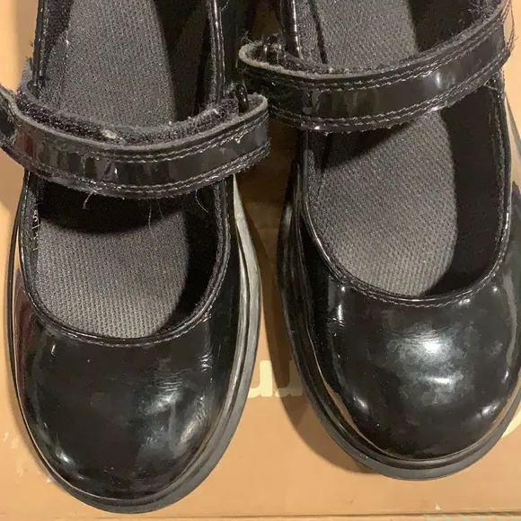 DR MARTEN MAACY MARYJANE