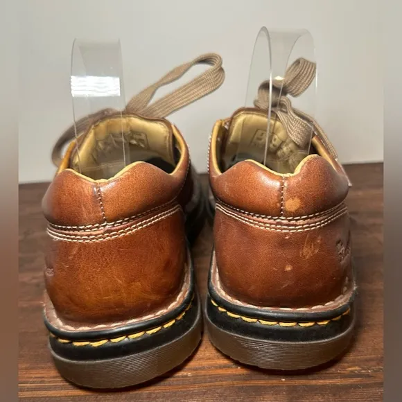 Dr. Martens 11232 Brown Leather Split Toe Lace Up Oxford Shoes Men Size 8.