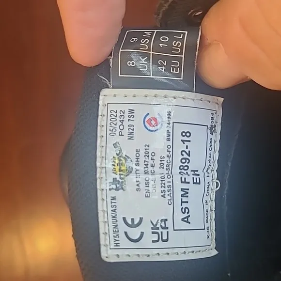 Dr. Martens 1461 Derby Three Eye.  Size 9 Men's.
