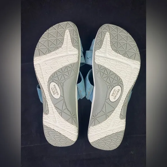 Earth Origins Savoy Shantel Sandals Women's 11M Blue Suede Slide
