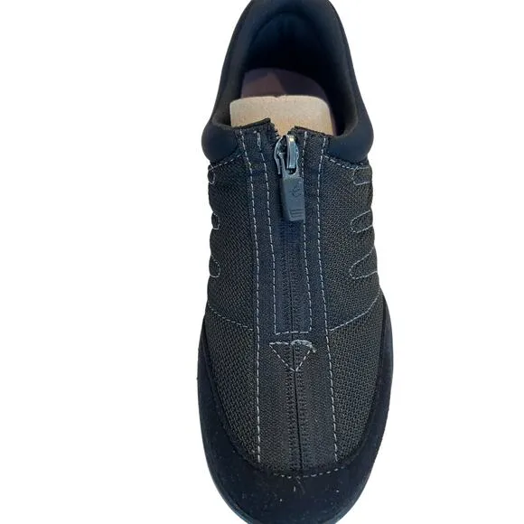 Easy Spirit Bestrong Women's Sneakers SZ 5.5 - Black