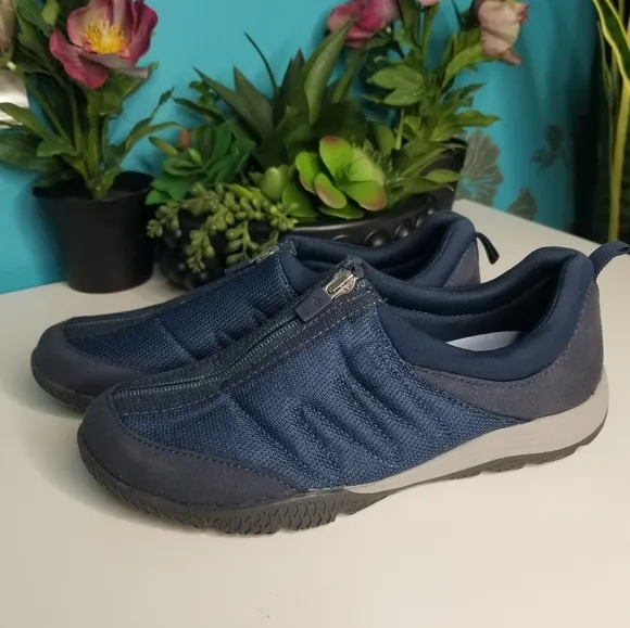 Easy Spirit Sebe Zip Top Sneakers Navy