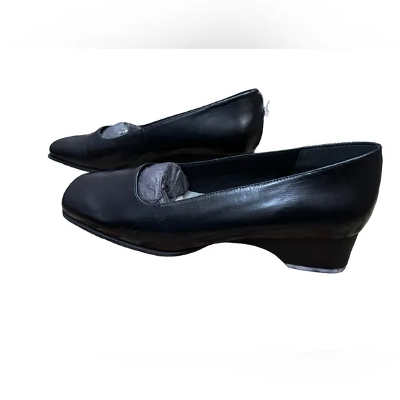 Easy Spirit Women’s Anti-Gravity Black Square Toe Slip On Shoes Size‎ 7.5