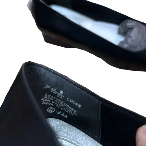 Easy Spirit Women’s Anti-Gravity Black Square Toe Slip On Shoes Size‎ 7.5