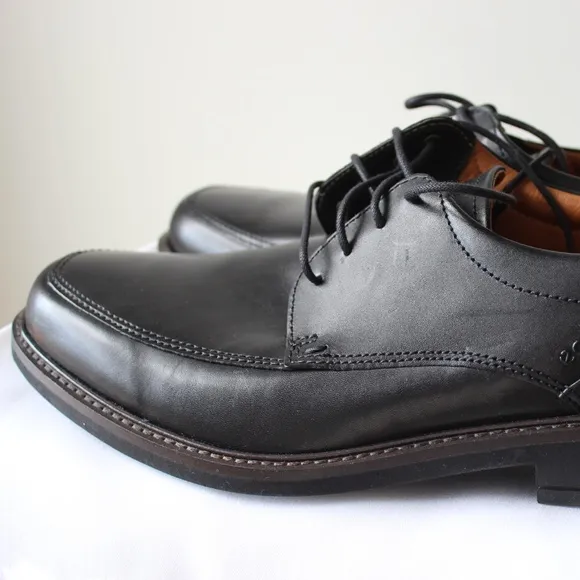 Ecco Holton Lace Dress Shoes