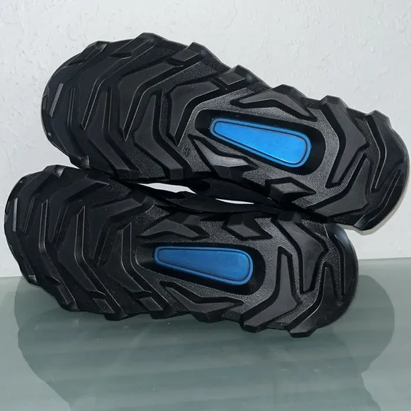 ECCO Mens Black Mx Low Slip-On comfort tennis shoes