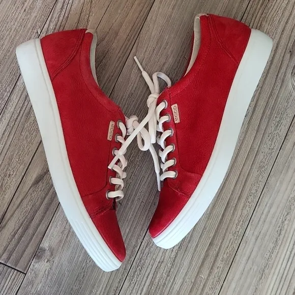 Ecco Shoes Womens 38 Soft VII Cap Toe Sneakers Comfort Red Suede Lace Up