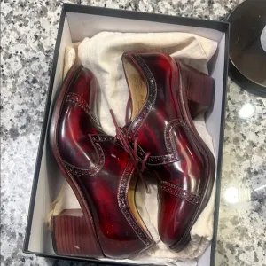 Elegant Burgundy Leather Men's Dress Shoes
