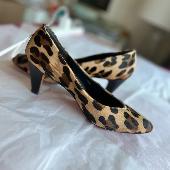 EUC VTG 70s Philip Joseph sz 38 calfskin leopard spring Caledonia Toronto