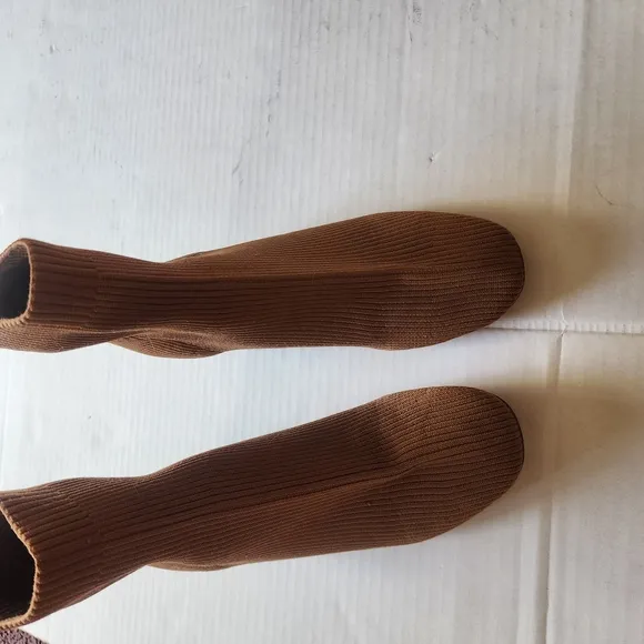 Everlane Women's Brown Heels