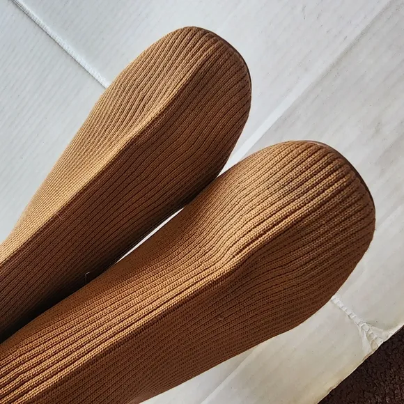 Everlane Women's Brown Heels