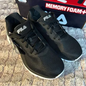 Fila Men's Wide Memory FoamSneakers Size 10.5