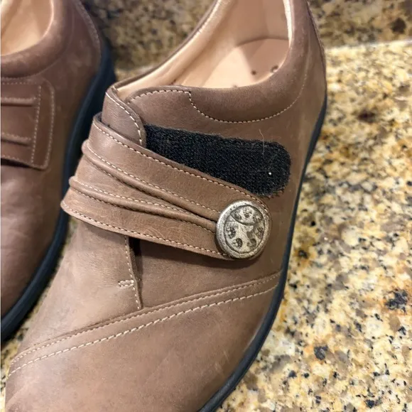 Finn Comfort Women’s Galway Tan Leather Orthopedic Walking Shoes Size 4 US 6.5