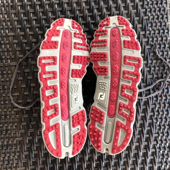 FOOT JOY Men's Gray &amp; Red DryJoys Tour 53663 Spikeless Golf Shoes - Size 11 MED