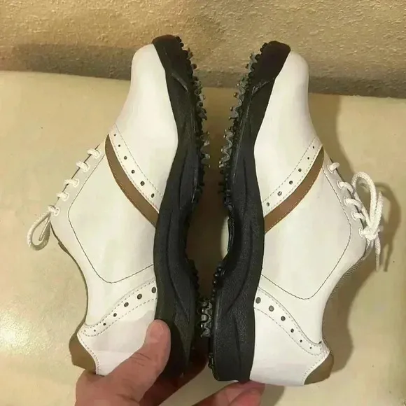 Foot joy women’s golf size 6W