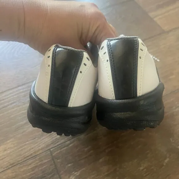 Foot Joy Youth Junior GJ Golf Shoes Black White Leather Like New Size 4 M