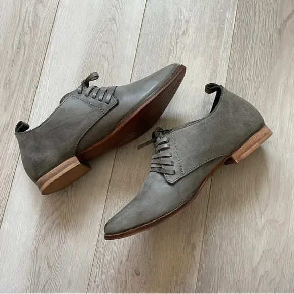 Free People Leather Oxford Loafer Pointed Toe Lace Up Shoes Gray (Size EU 37)
