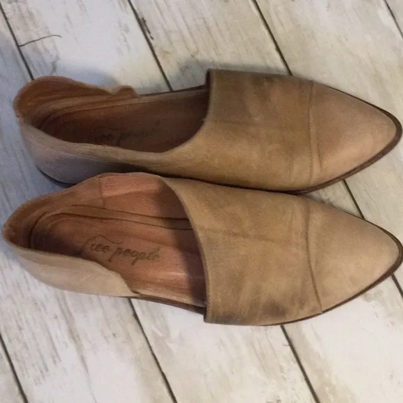 Free People Royale Flat Shoes Size 38 (8) Camel